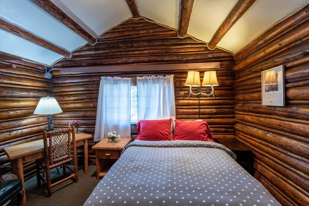 Log Cabin Motel Pinedale Dış mekan fotoğraf